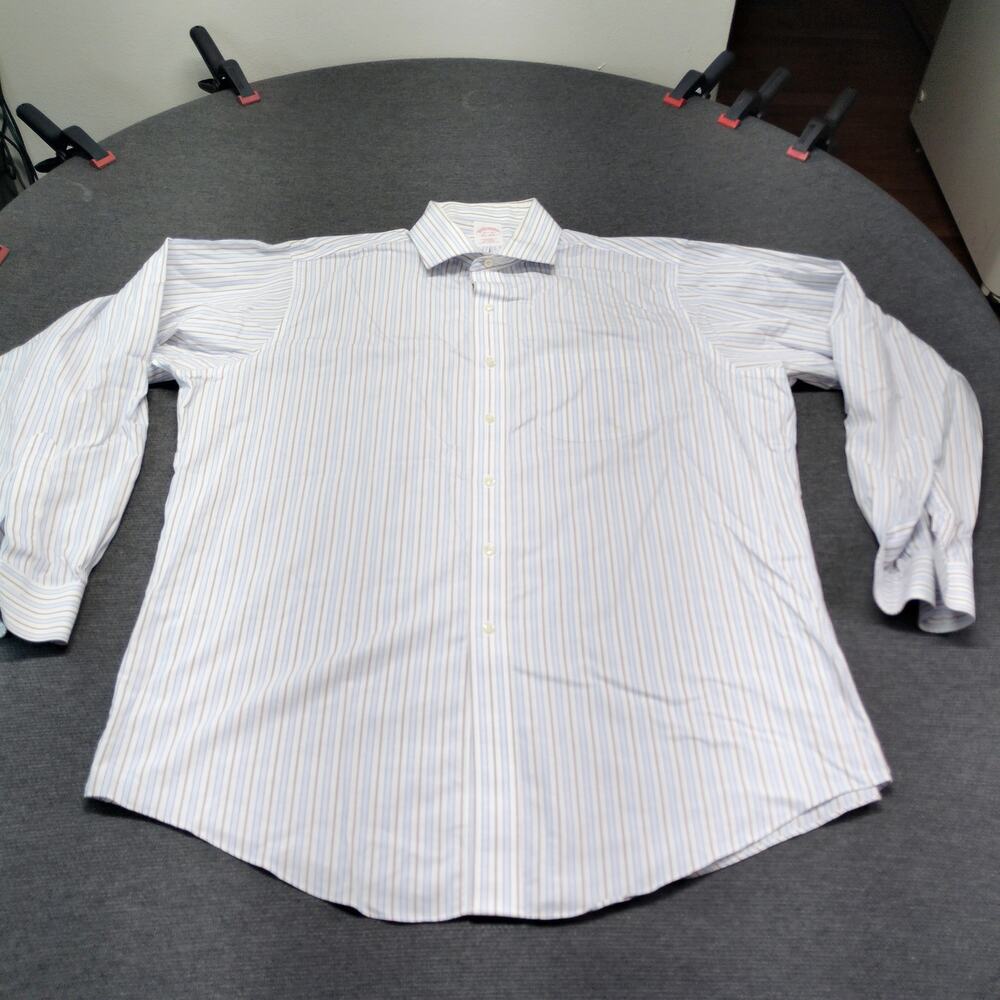 Brooks Brothers Tradition Fit Mens 16-35 blue stripe dress / casual shirt
